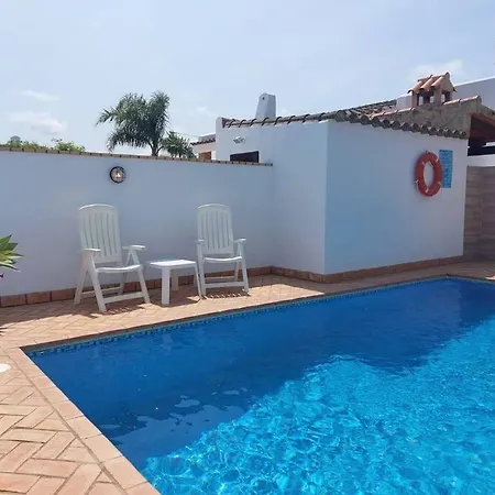 Holiday home Casa Pinar 3 Familias O Parejas Conil De La Frontera
